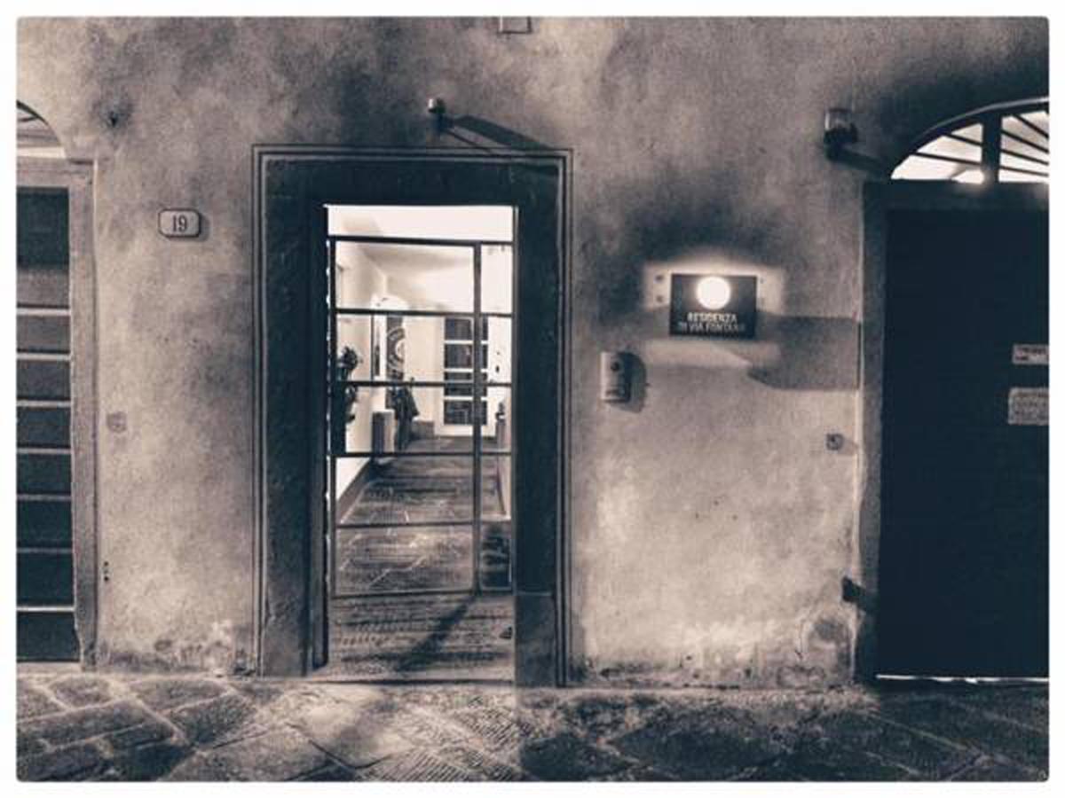 B&B Residenza Di Via Fontana Lucca Exterior photo