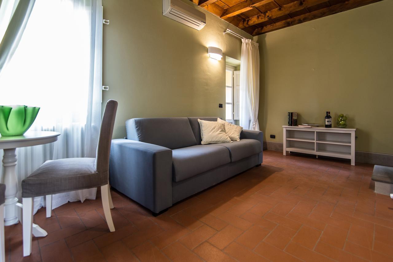 B&B Residenza Di Via Fontana Lucca Exterior photo